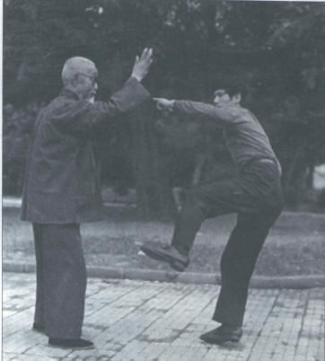 Ling Kong Jin mit Tai Chi Meister Wu Tunan
